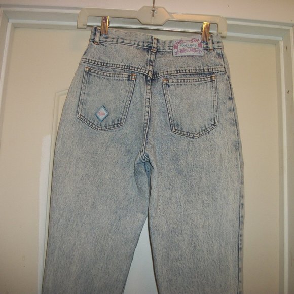 GIRLS CUTE RETRO BLUE FADE JEANS 12 - Picture 5 of 5